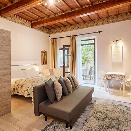 Апартаменти Residenza Stuart - La Casa Nido Nest House - Dimora Storica Монтепульчано Екстер'єр фото